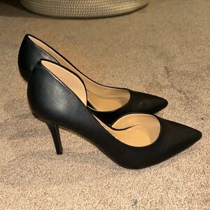Classic black heel 7.5